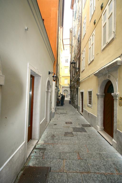 Piazza Grande City Residence Trieste Exterior foto